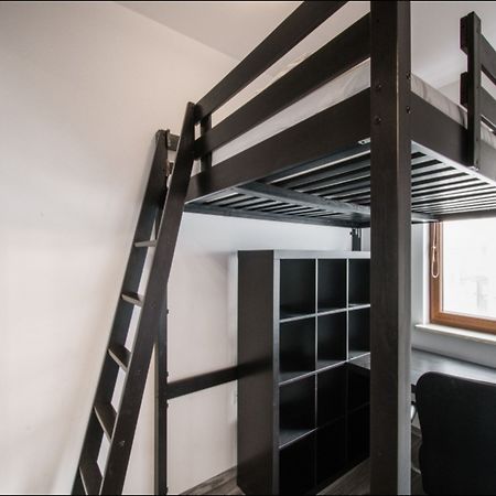 P&O Serviced Apartments Goclaw Warsaw Exterior photo